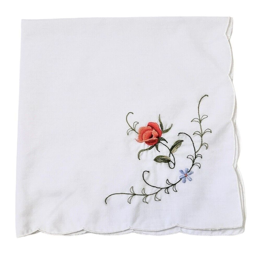 VTG Lot of 4 Cotton Handkerchief Embroidered Floral Design Scalloped Edges - Picture 2 of 5